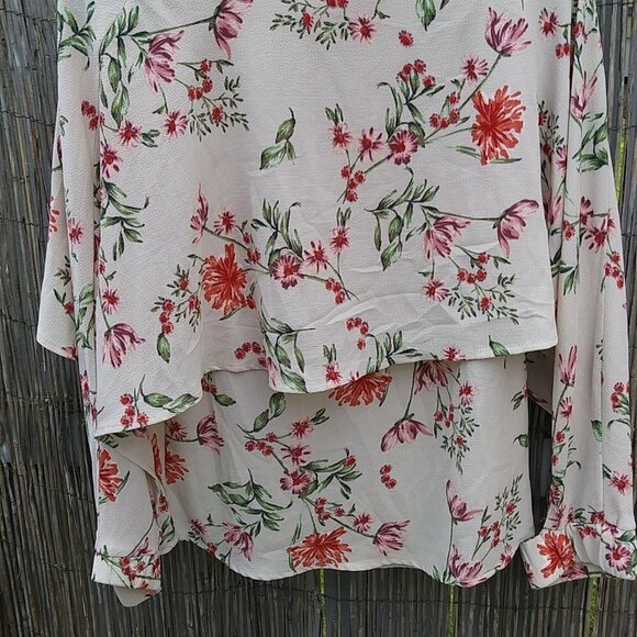 Ces Femme Blouse Cream Floral - No Size Tag - See Measurements - Picture 4 of 14